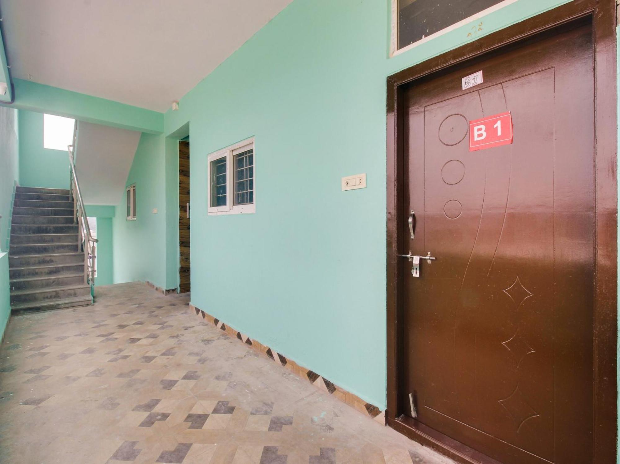 Hotel O R.J.International Pedda Ambarpet Εξωτερικό φωτογραφία